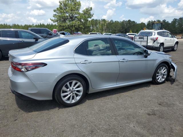 2022 TOYOTA CAMRY LE 4T1C11AK3NU696493