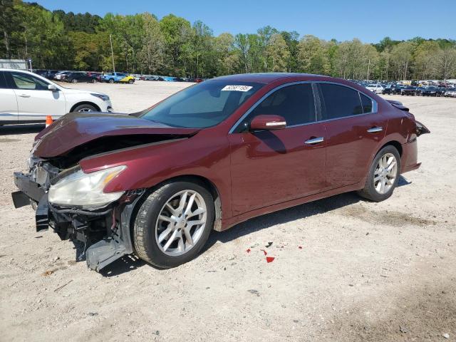 NISSAN MAXIMA S