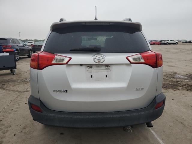 2015 TOYOTA RAV4 XLE - 2T3WFREV8FW158267