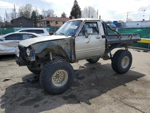 TOYOTA PICKUP RN3