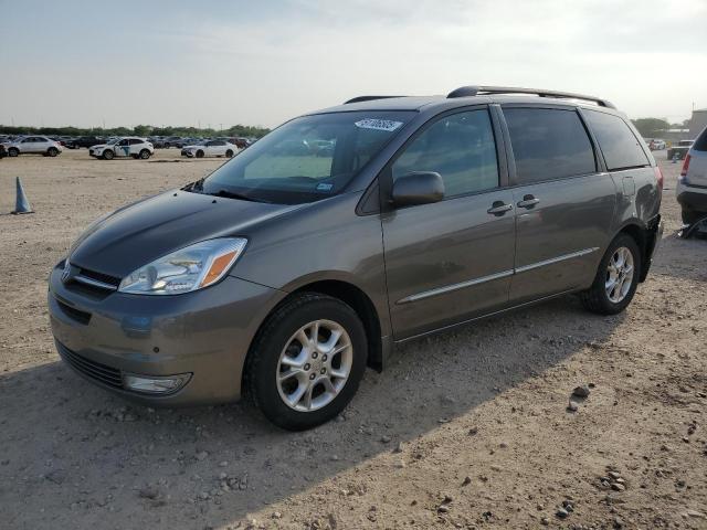 TOYOTA SIENNA XLE