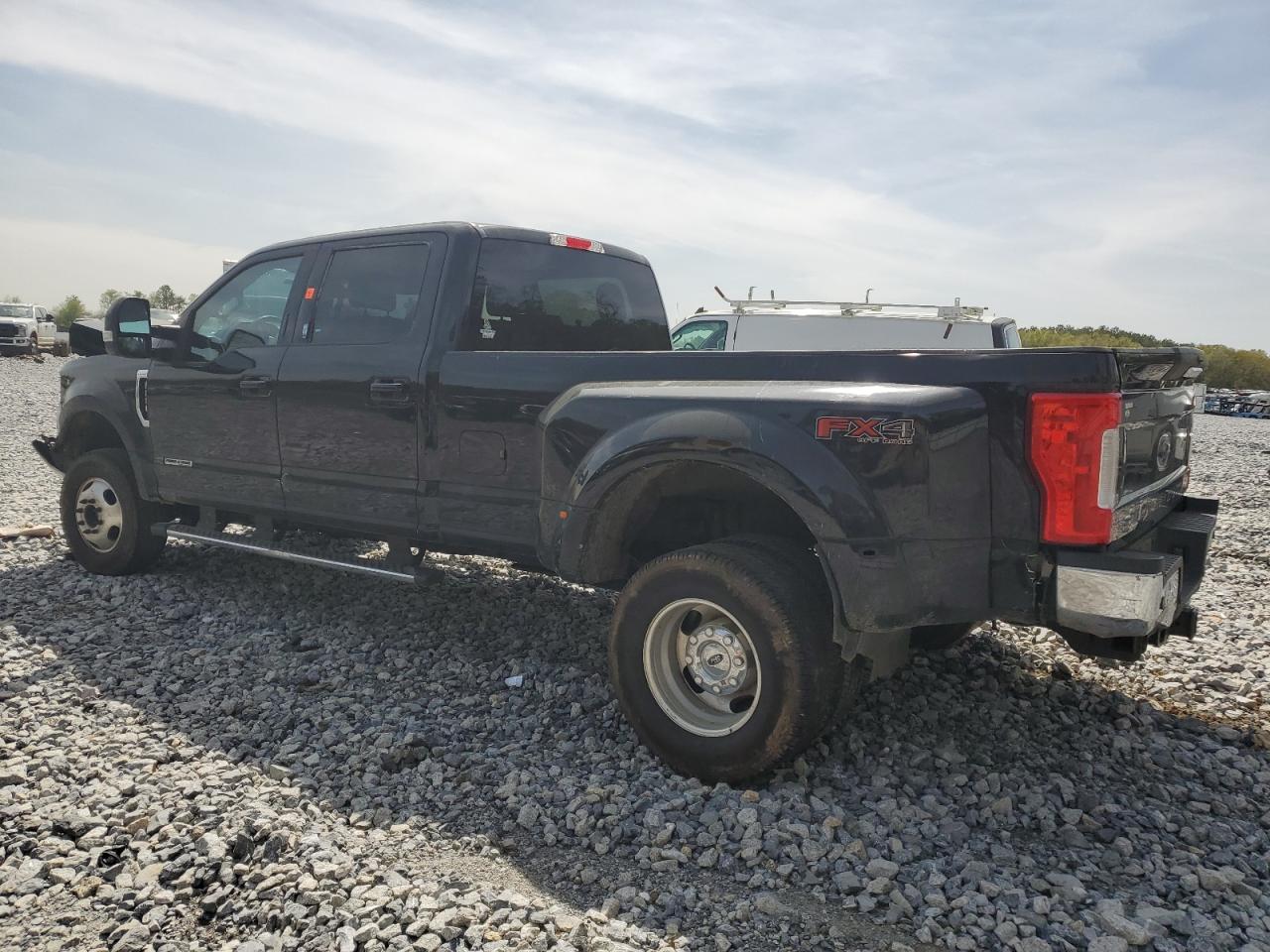 FORD F-350 SUPER DUTY