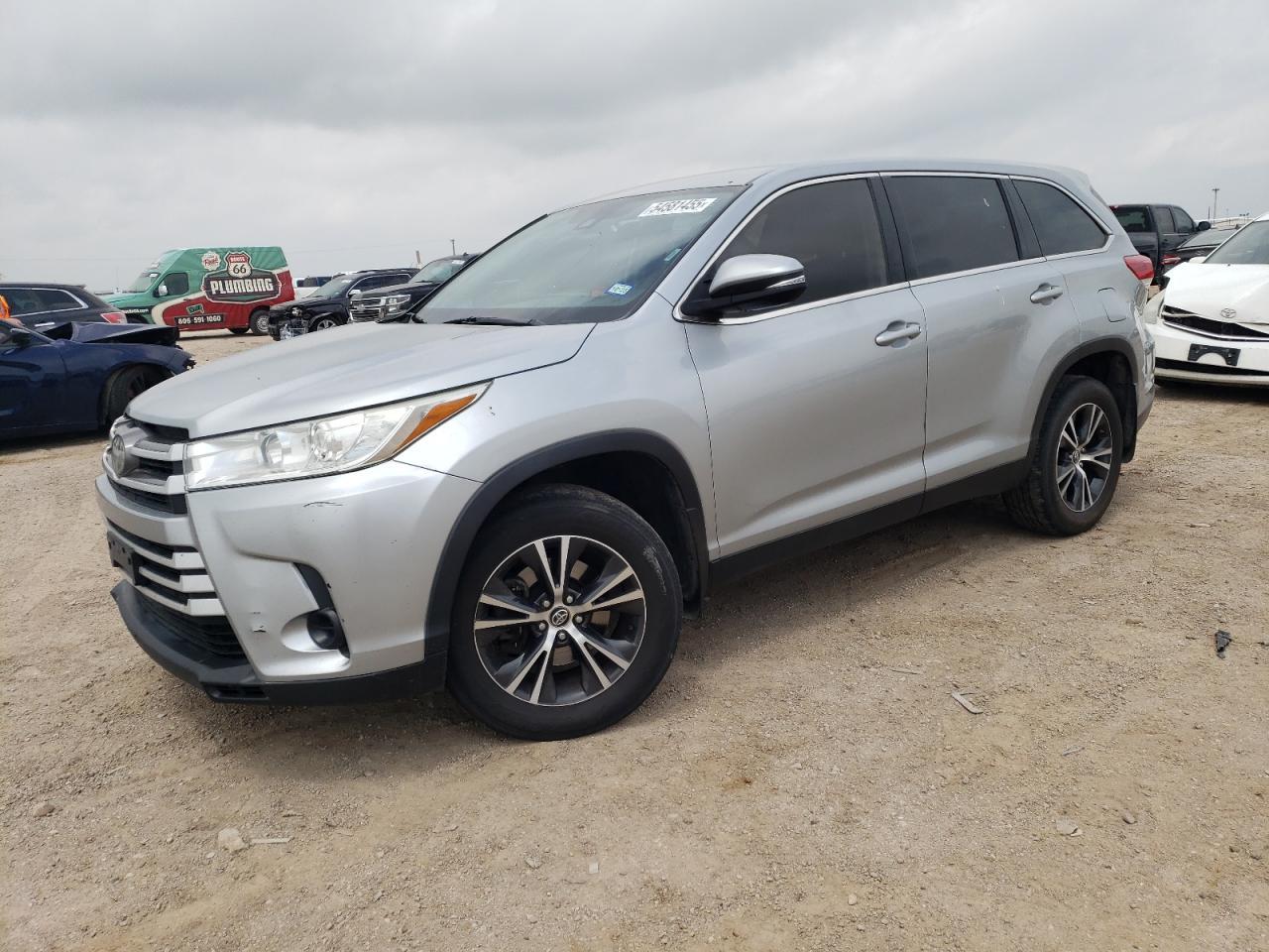 TOYOTA HIGHLANDER LE