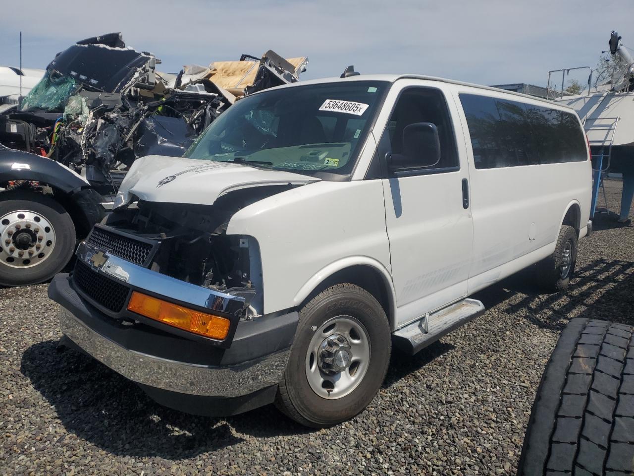 CHEVROLET EXPRESS LT