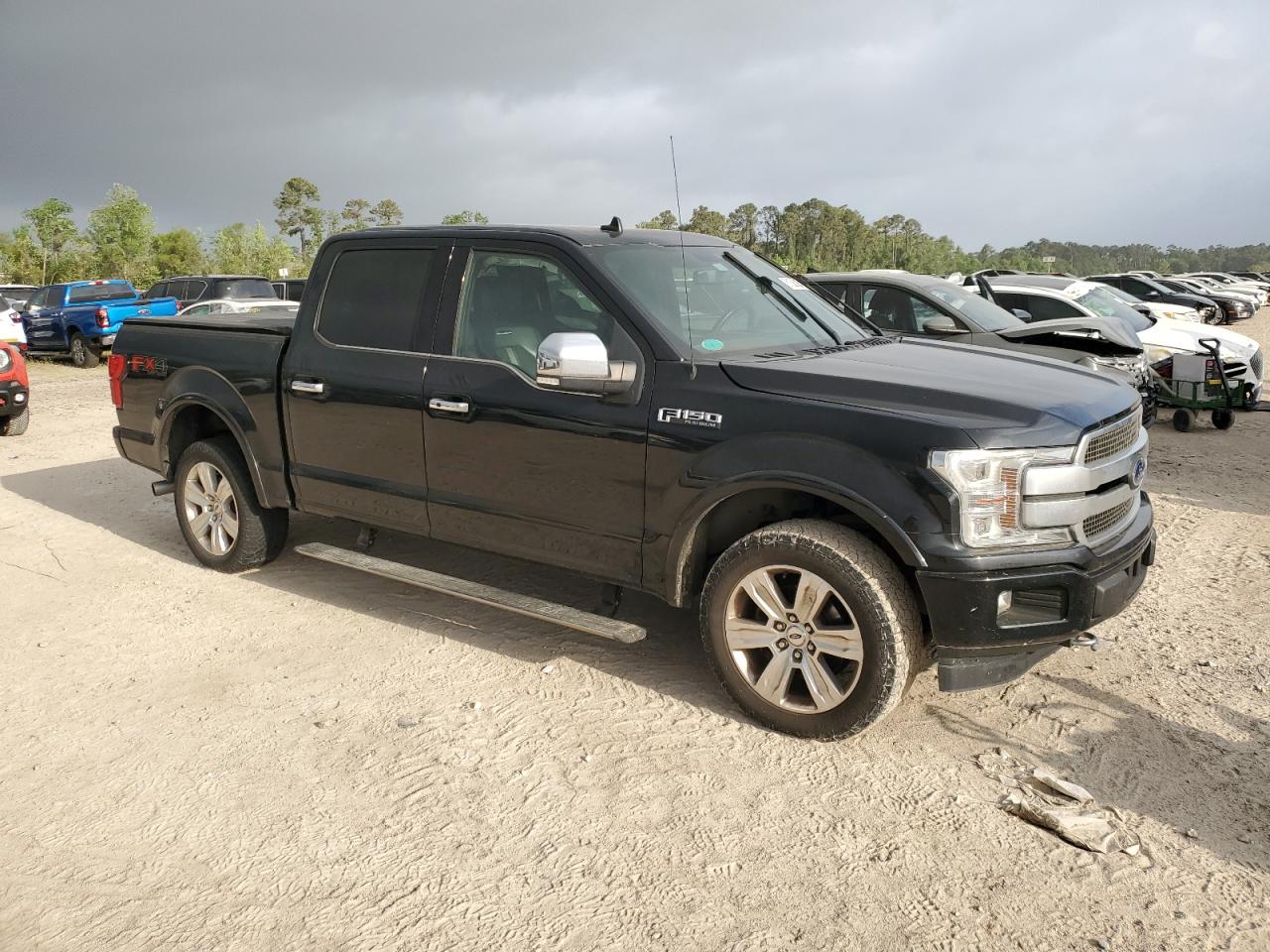 FORD F-150 SUPERCREW