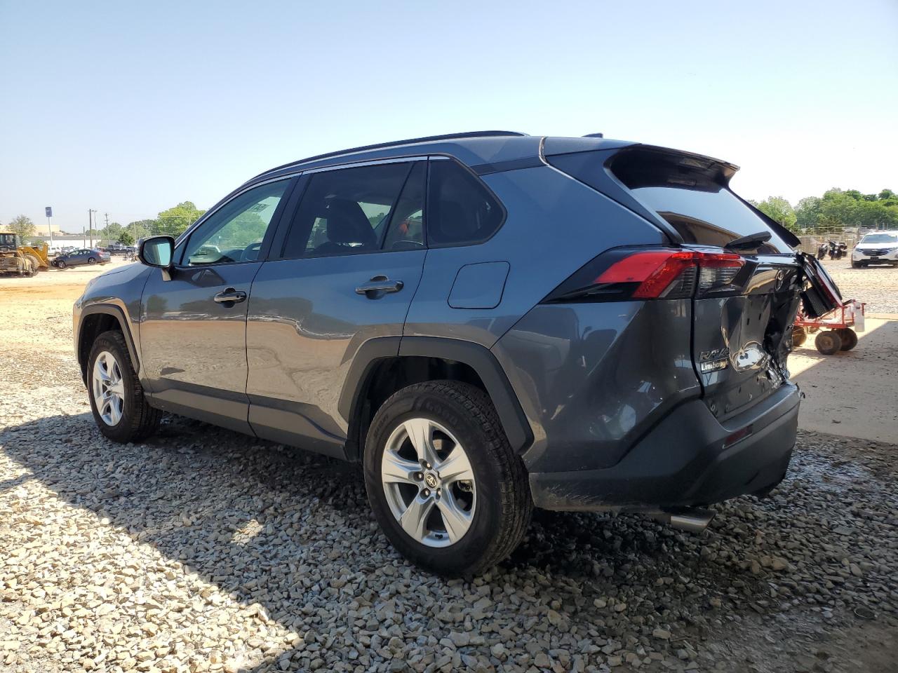 TOYOTA RAV4 XLE