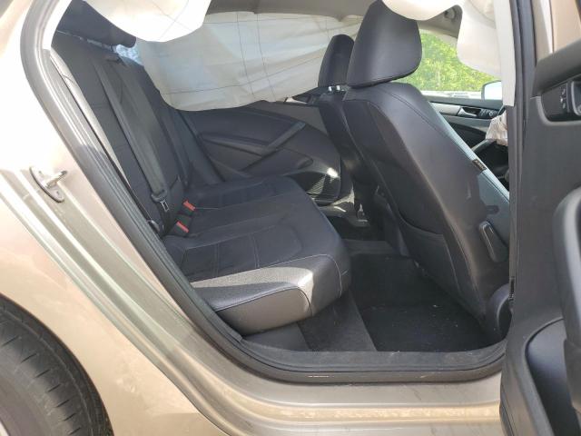 2015 VOLKSWAGEN PASSAT SE - 1VWBT7A33FC070209