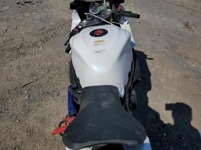 2019 SUZUKI GSX-R750 - JS1GR7MAXK7100384