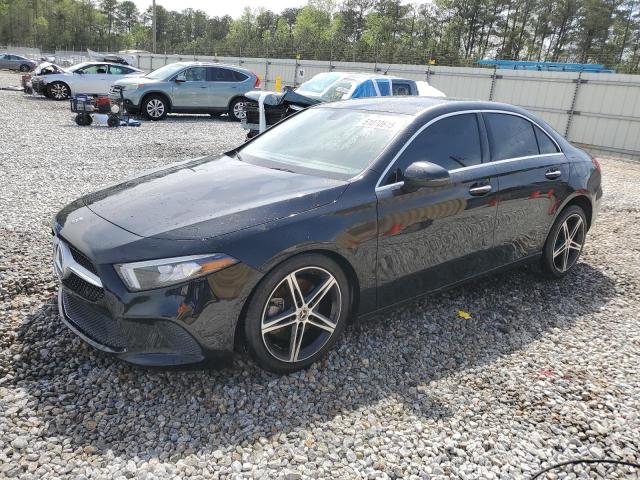 MERCEDES-BENZ A 220