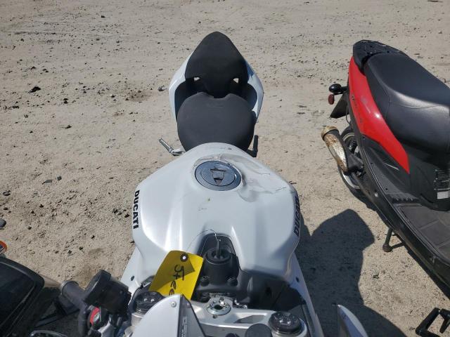 2023 DUCATI PANIGALE V ZDMHAATW4PB010846