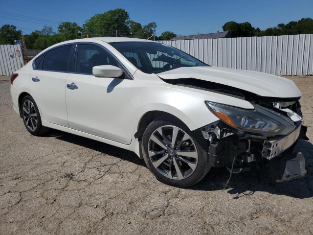 Vin: 1n4al3ap6hc137274, lot: 54672995, nissan altima 2.5 20174