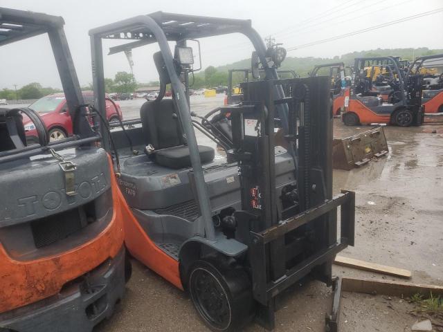 TOYOTA FORK LIFT 2015 orange   67881 photo #1
