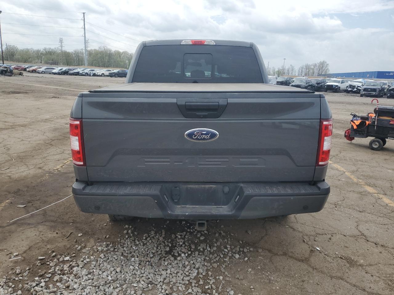 FORD F-150 SUPERCREW