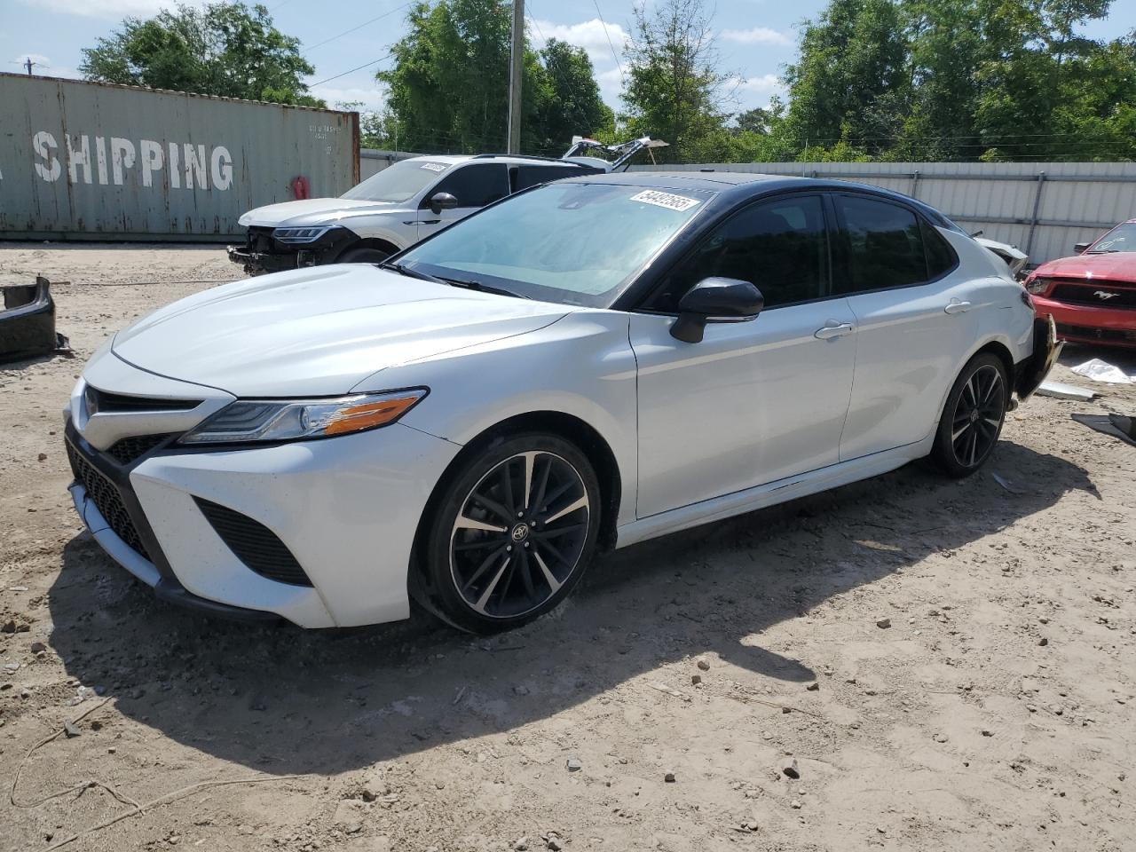 TOYOTA CAMRY XSE