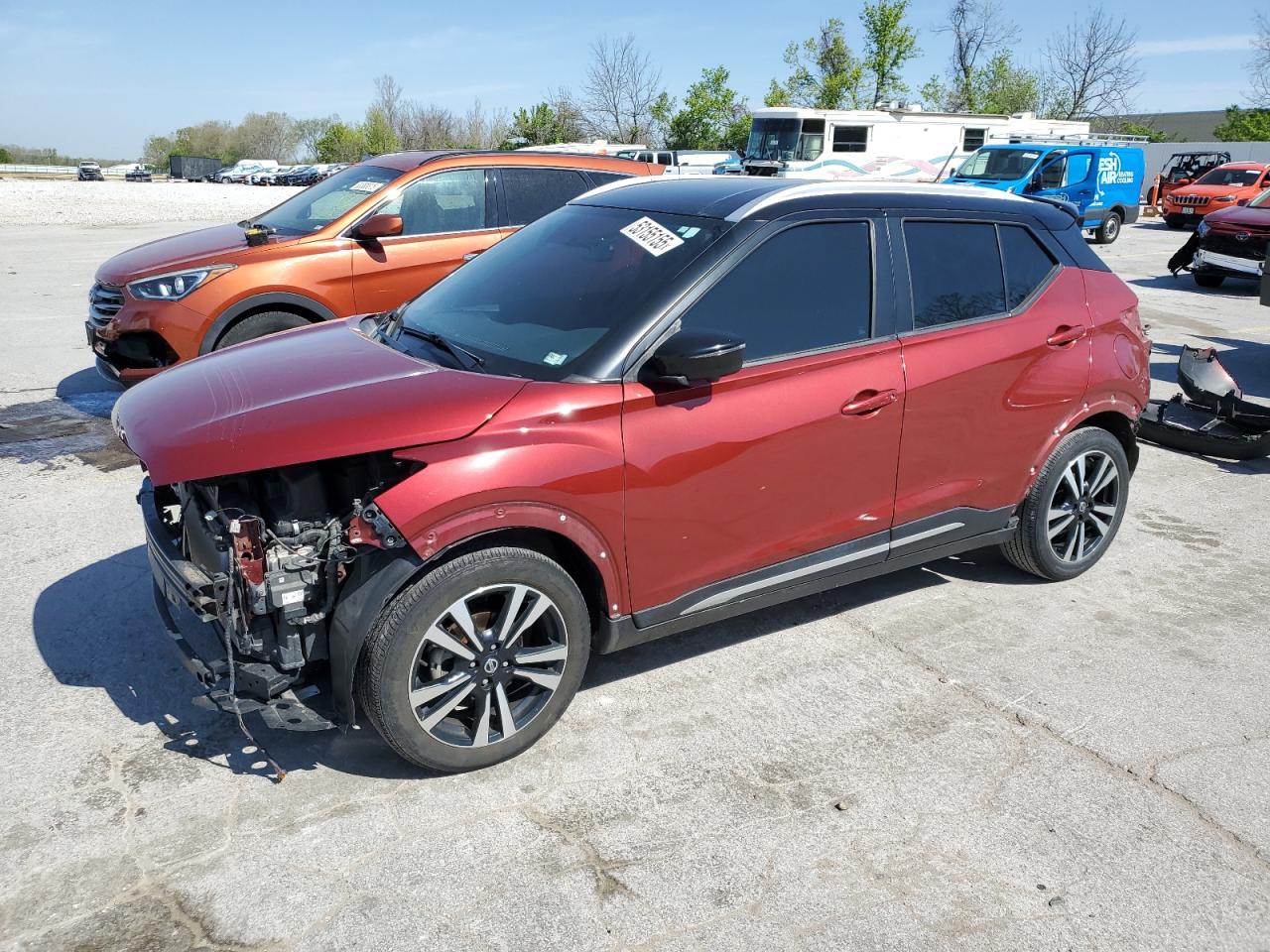 NISSAN KICKS S