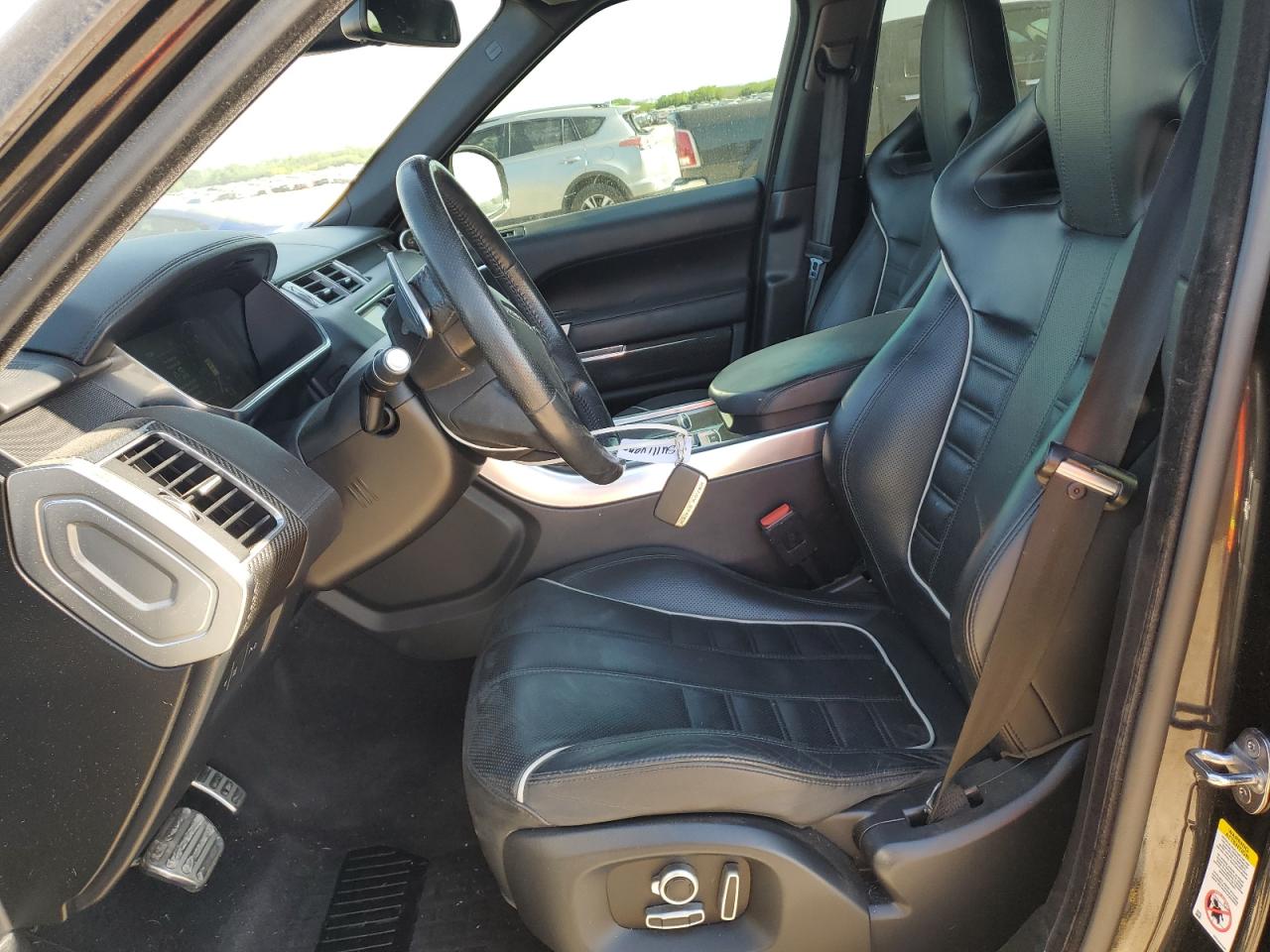 LAND ROVER RANGE ROVER SVR