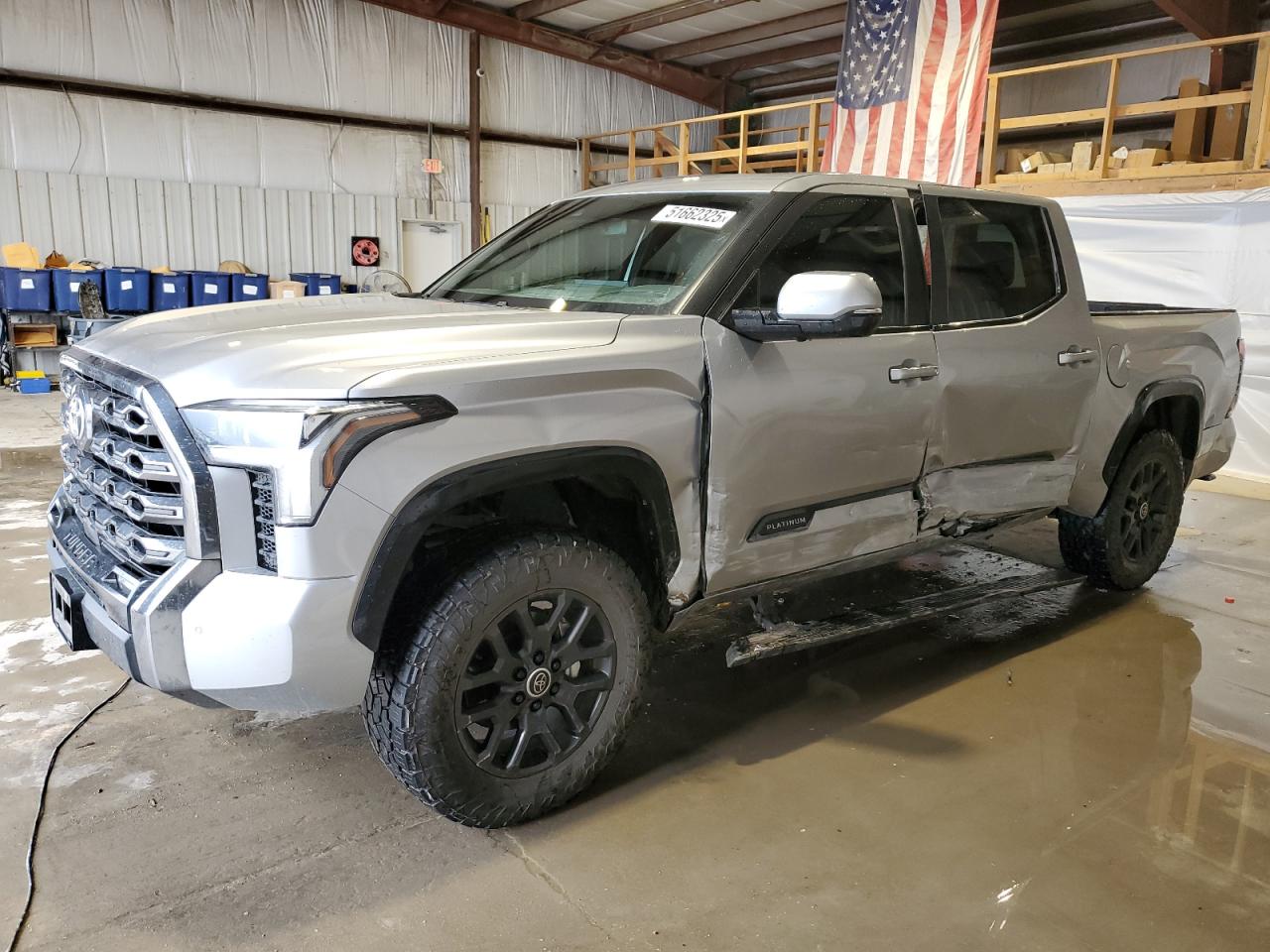 TOYOTA TUNDRA CREWMAX PLATINUM