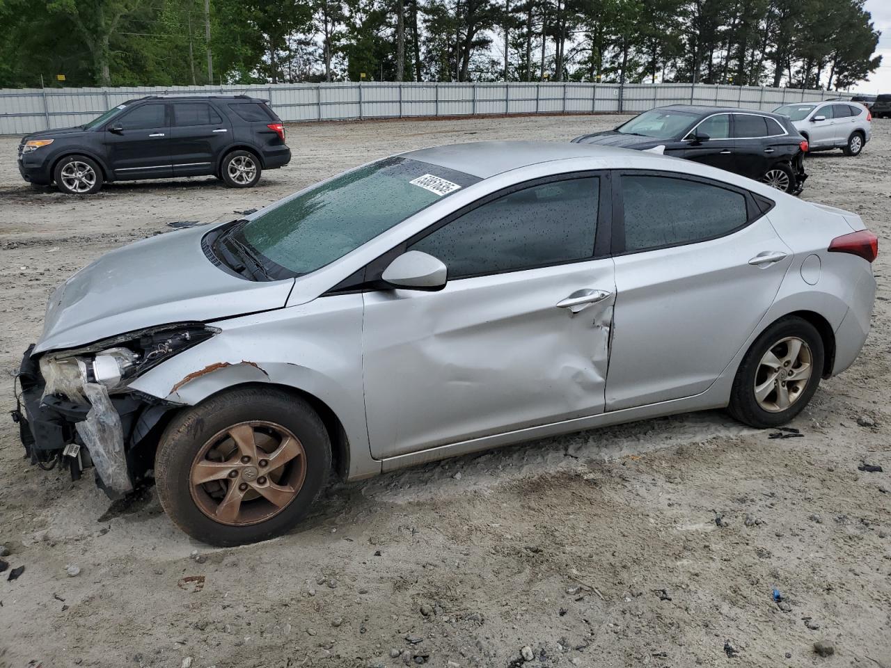 HYUNDAI ELANTRA SE