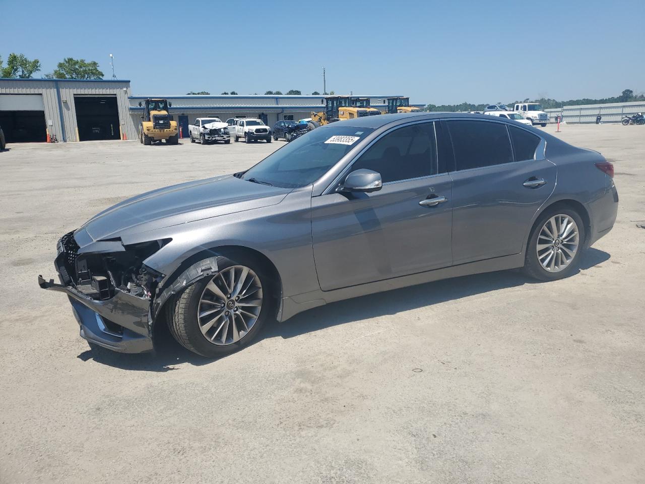 INFINITI Q50 LUXE