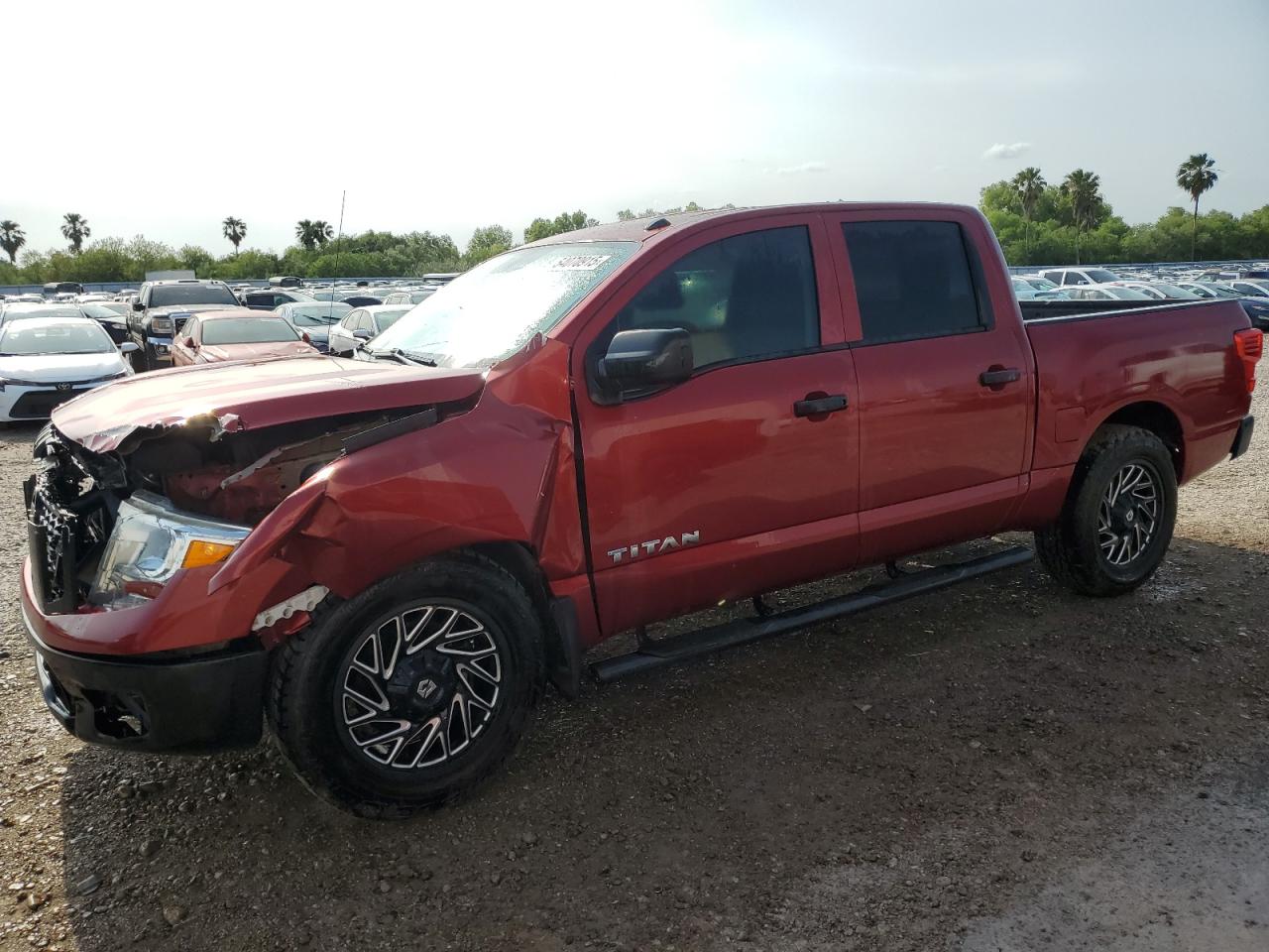NISSAN TITAN S