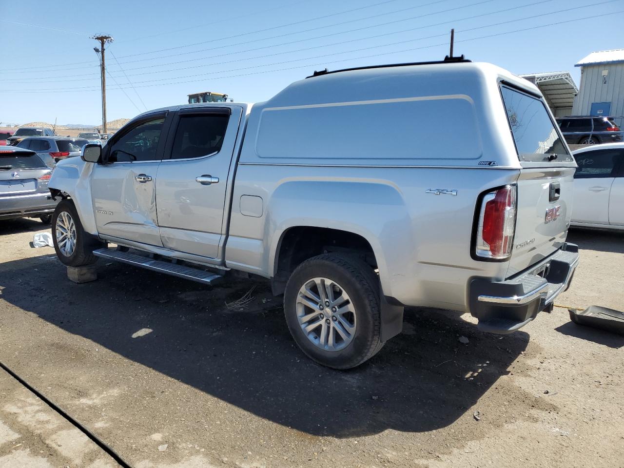 GMC CANYON SLT