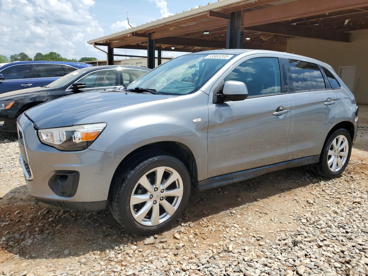 MITSUBISHI OUTLANDER ES