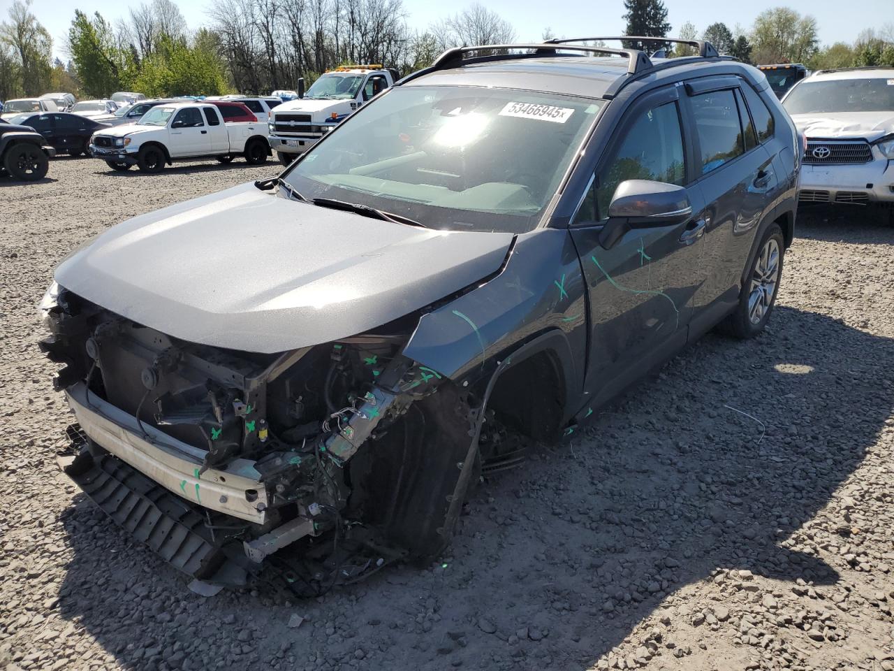 TOYOTA RAV4 XLE PREMIUM