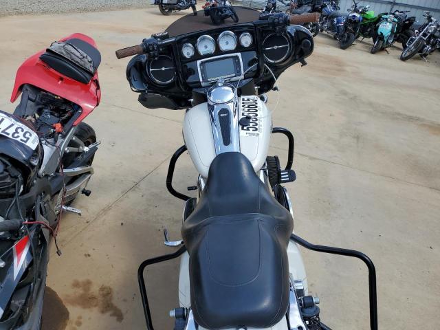 2015 HARLEY-DAVIDSON FLHXS STRE - 1HD1KRM17FB636318