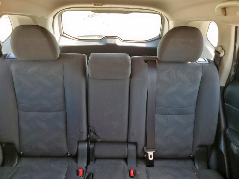 2016 NISSAN ROGUE S - KNMAT2MT8GP686852