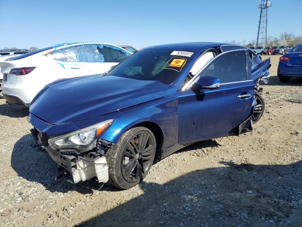 INFINITI Q50 PREMIUM