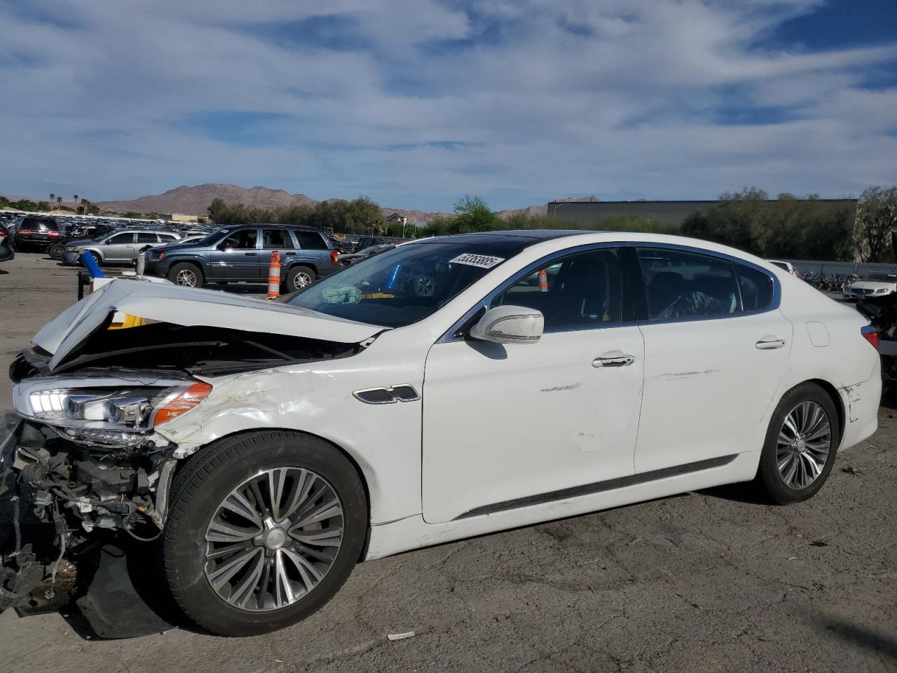 KIA K900