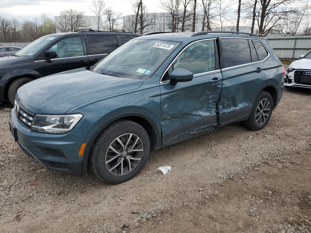 VOLKSWAGEN TIGUAN SE
