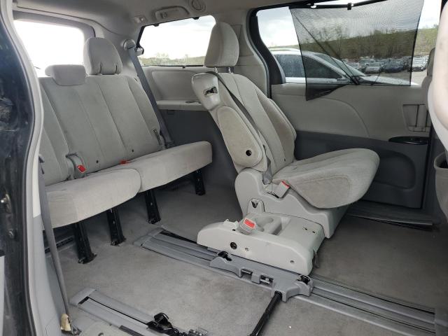2011 TOYOTA SIENNA LE - 5TDKK3DC2BS062461