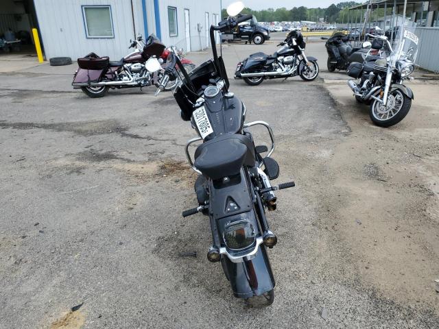 2018 HARLEY-DAVIDSON FLHCS HERI 1HD1YBK15JC049028