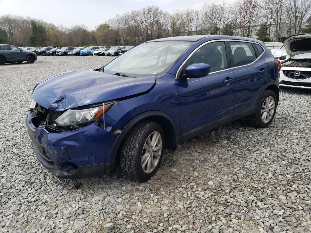 NISSAN ROGUE SPORT S