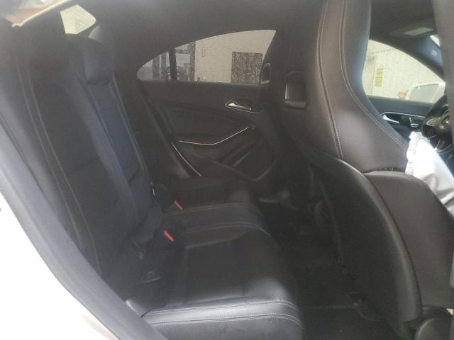 2019 MERCEDES-BENZ CLA 250 - WDDSJ4EB7KN758386