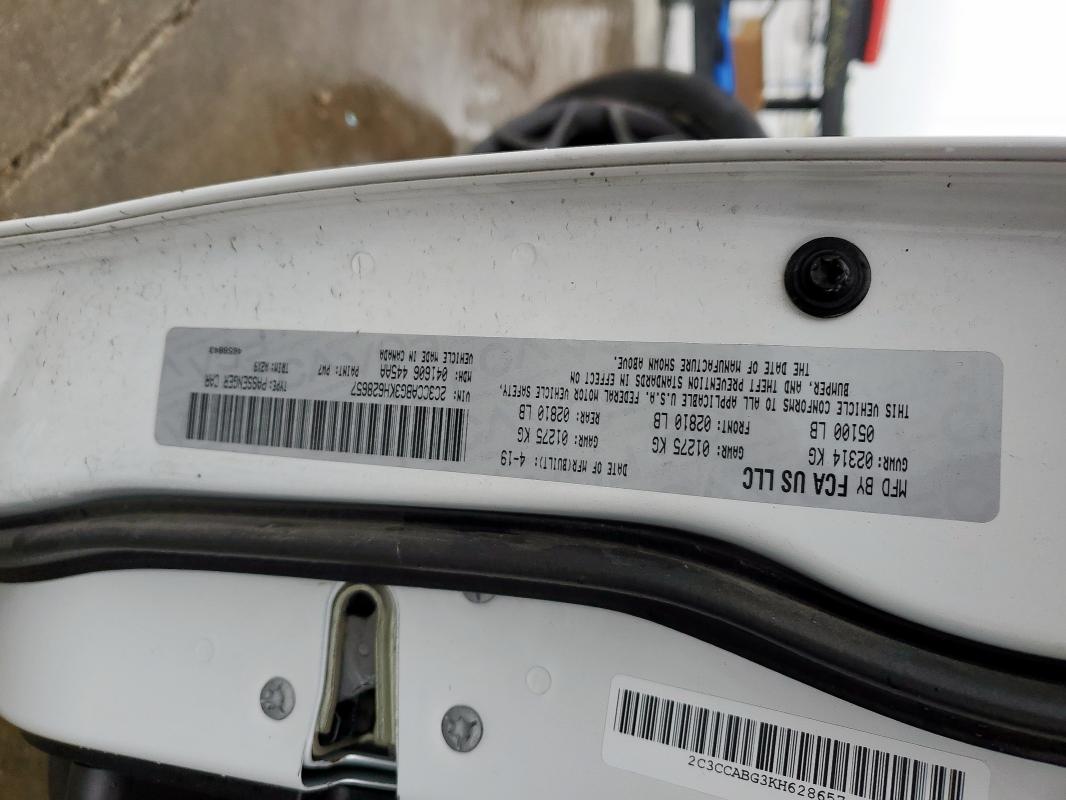 2019 CHRYSLER 300 S - 2C3CCABG3KH628657