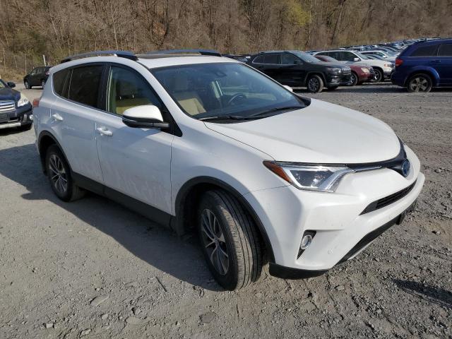 Vin: jtmrjrev4jd219518, lot: 53443155, toyota rav4 le 20184