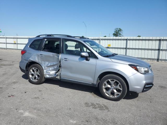 Vin: jf2sjawc7hh454516, lot: 53656785, subaru forester 2.5i touring 20174