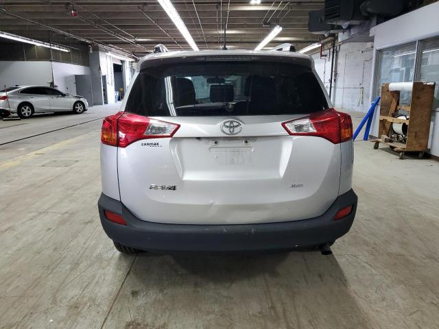 2015 TOYOTA RAV4 LE - JTMBFREV2FJ037473