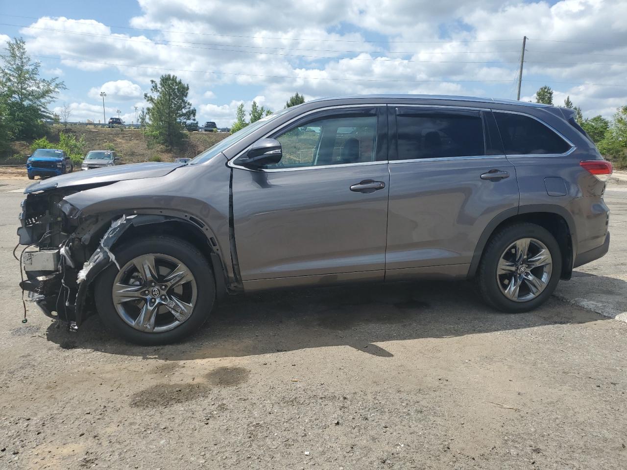 TOYOTA HIGHLANDER LIMITED