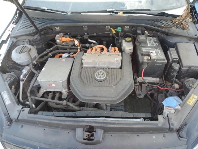 2016 VOLKSWAGEN E-GOLF SE - WVWKP7AU8GW916706