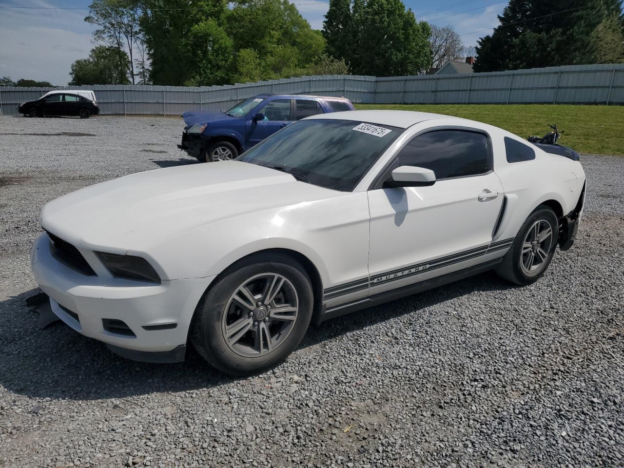 FORD MUSTANG