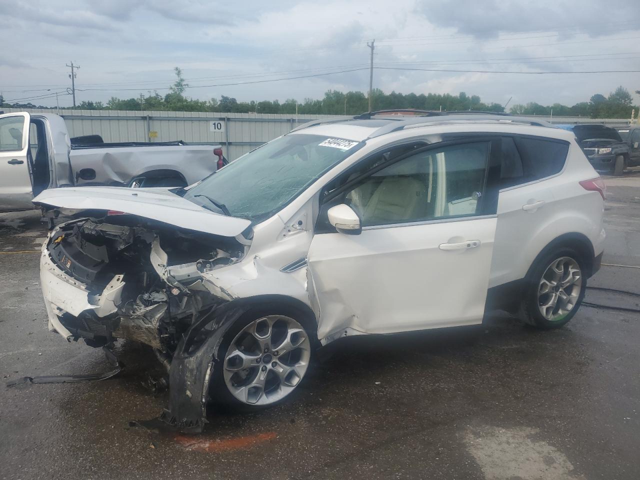 FORD ESCAPE TITANIUM
