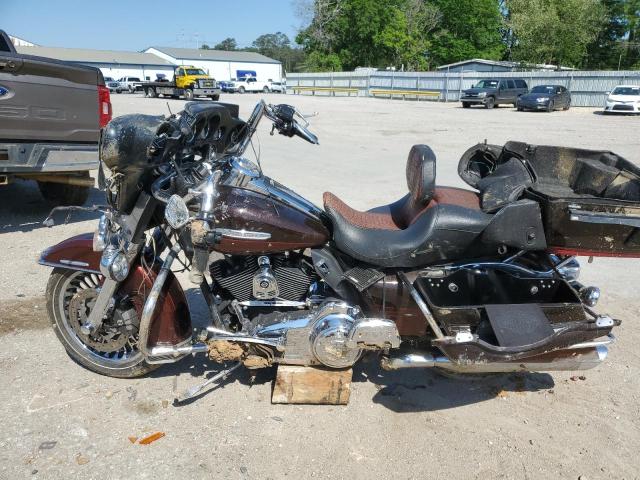 2011 HARLEY-DAVIDSON FLHTK - 1HD1KEM18BB673803