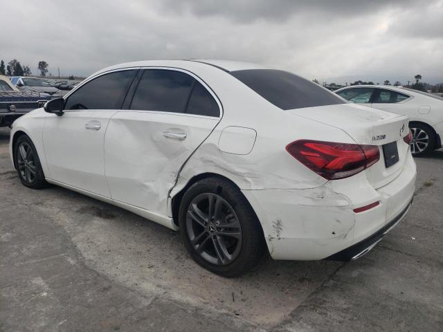 2020 MERCEDES-BENZ A 220 W1K3G4EB4LJ231871