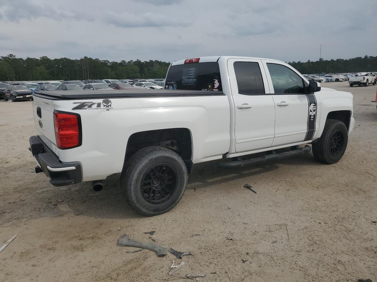Lot #3285567344 2017 CHEVROLET SILVERADO K1500 LT