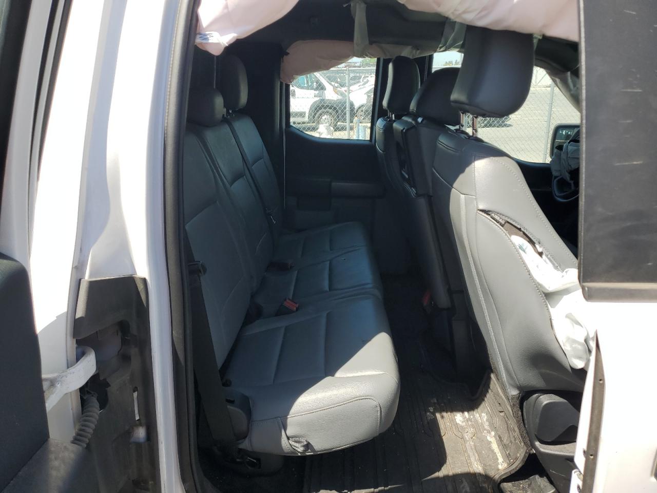 FORD F-150 SUPER CAB