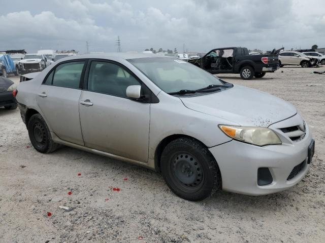 Vin: 2t1bu4ee5bc623339, lot: 54733215, toyota corolla base 20114