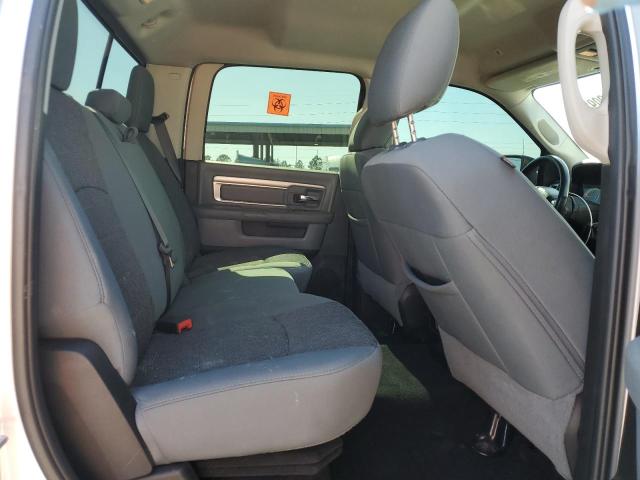 2018 RAM 1500 SLT - 3C6RR7LG0JG196105